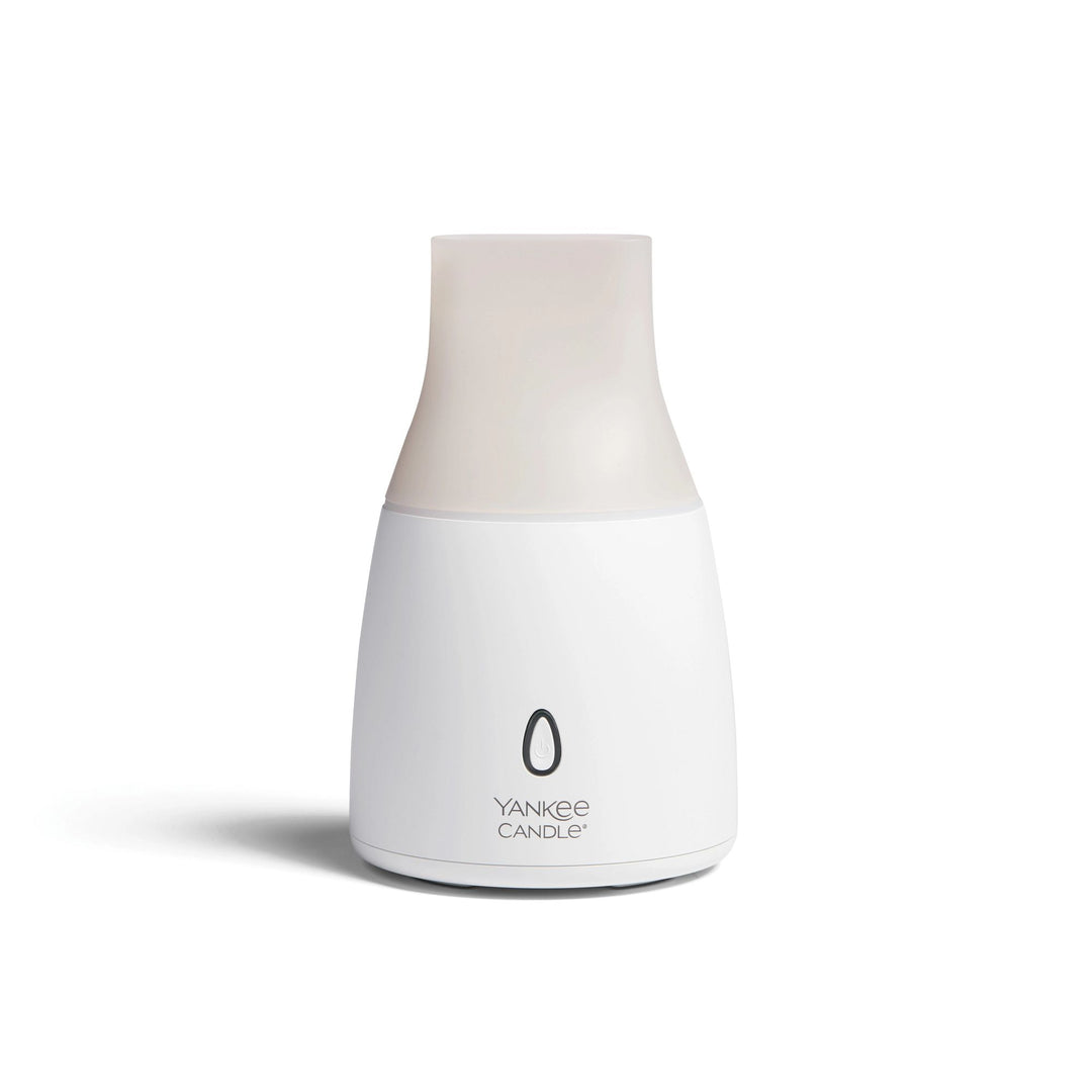 Ultrasonic Aroma Diffuser Starter Kit Black Cherry by Yankee Candle