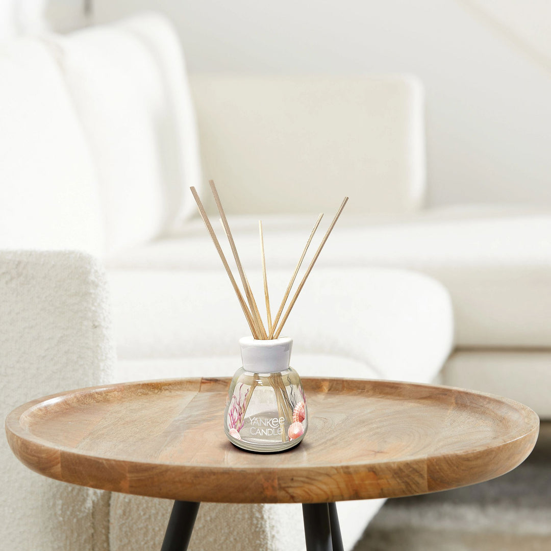 Pink Sands Reed Diffuser by Yankee Candle