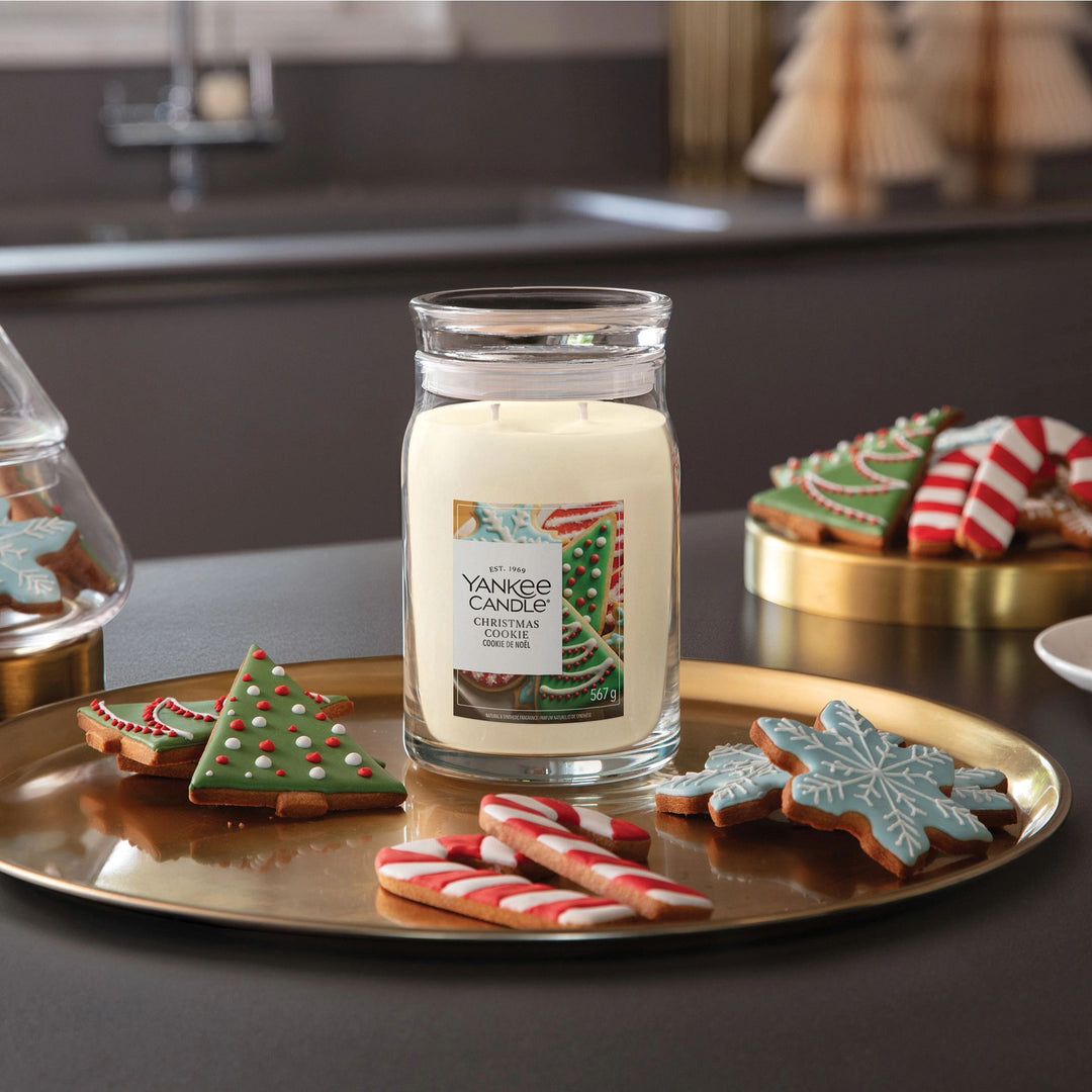 Christmas Cookie Signature Large Jar by Yankee Candle