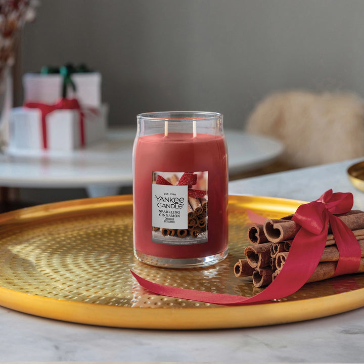 Sparkling Cinnamon Signature Large Jar by Yankee Candle