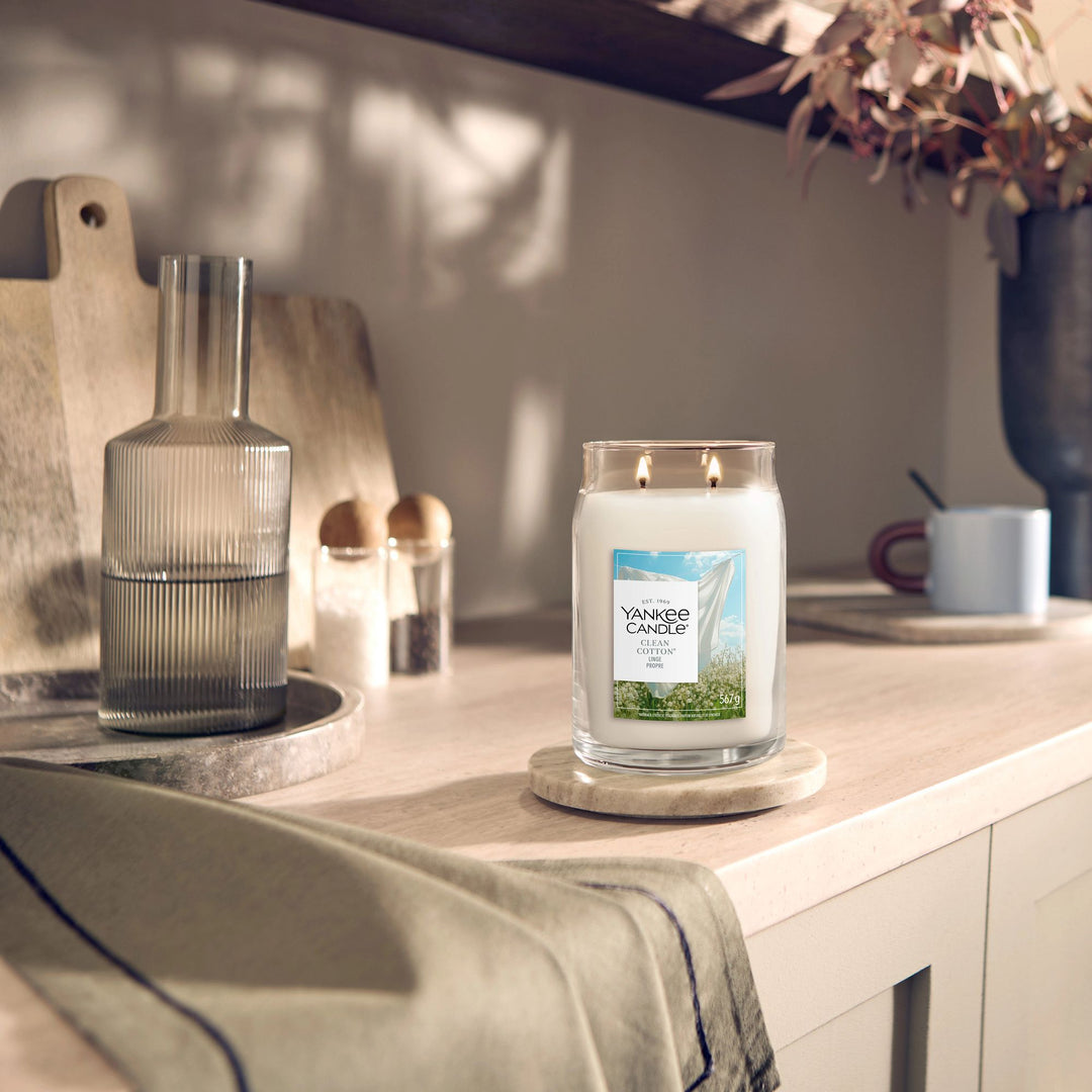 Clean Cotton Signature Large Jar by Yankee Candle