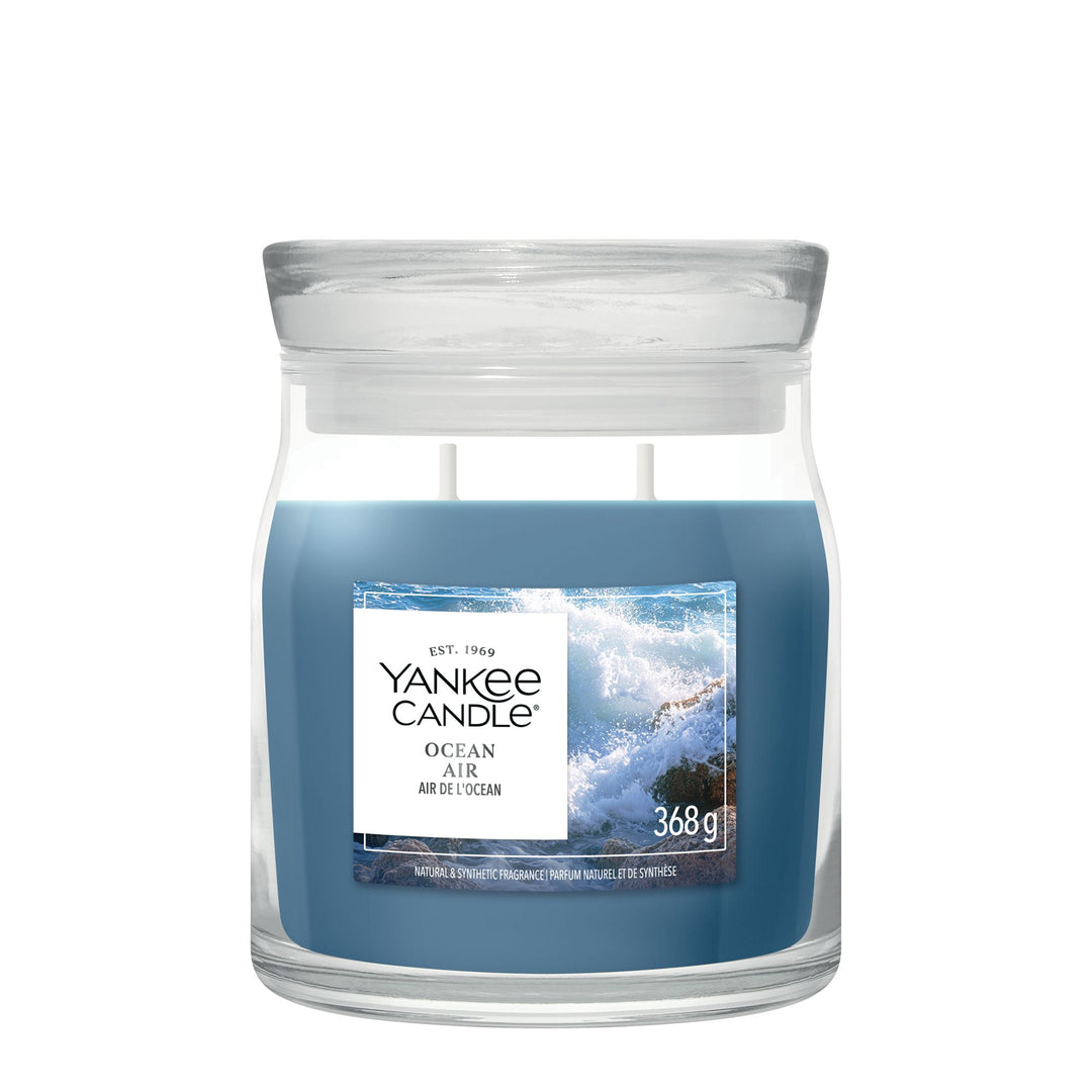 Ocean Air Signature Medium Jar by Yankee Candle