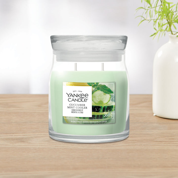Cucumber Mint Cooler Signature Medium Jar by Yankee Candle