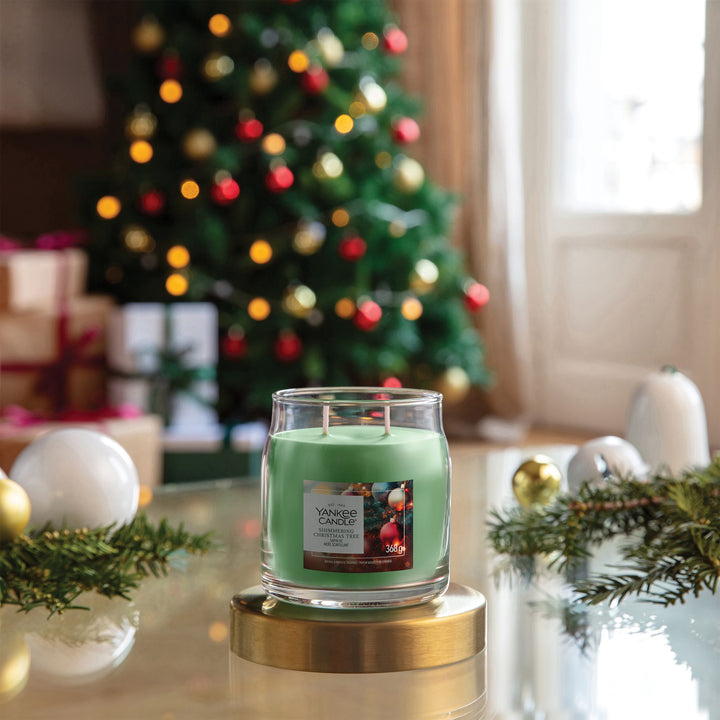 Shimmering Christmas Tree Signature Medium Jar Yankee Candle
