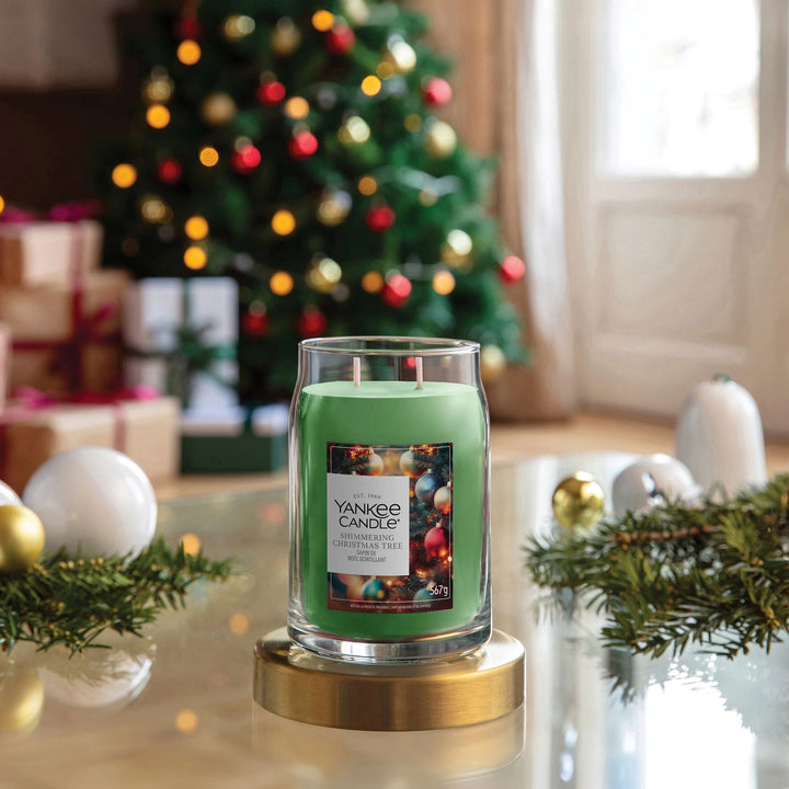 Shimmering Christmas Tree Signature Large Jar Yankee Candle