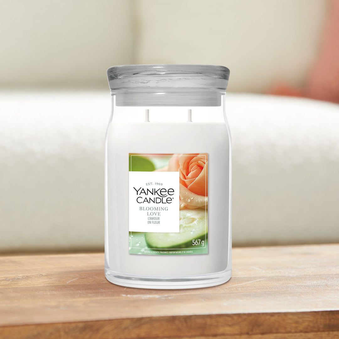 Blooming Love Signature Large Jar by Yankee Candle