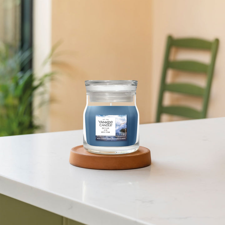 Ocean Air Signature Small Jar by Yankee Candle