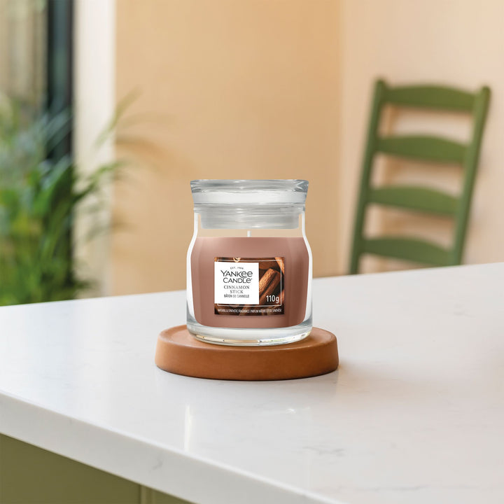 Cinnamon Stick Signature Small Jar by Yankee Candle
