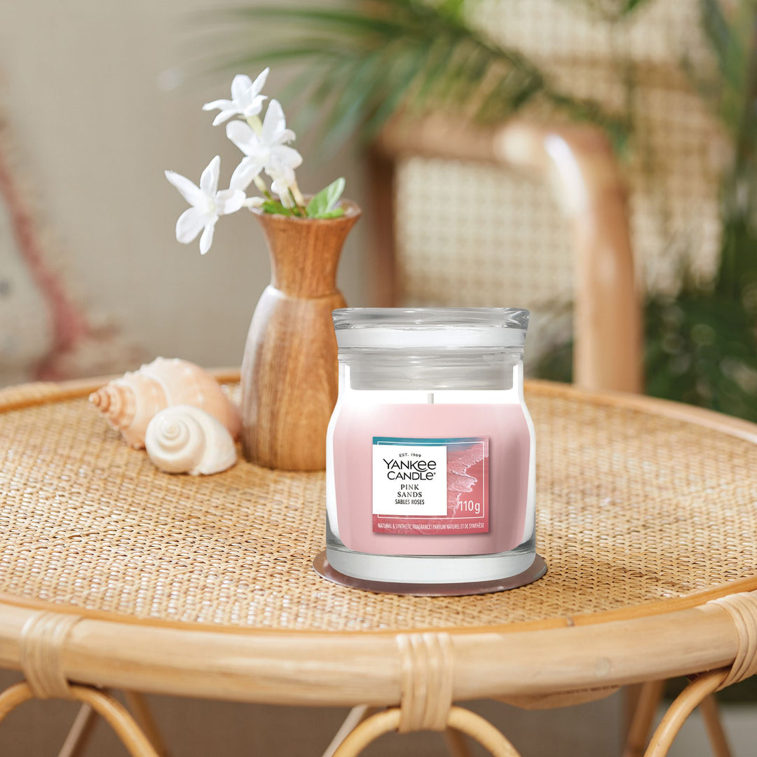 Pink Sands Signature Small Jar by Yankee Candle