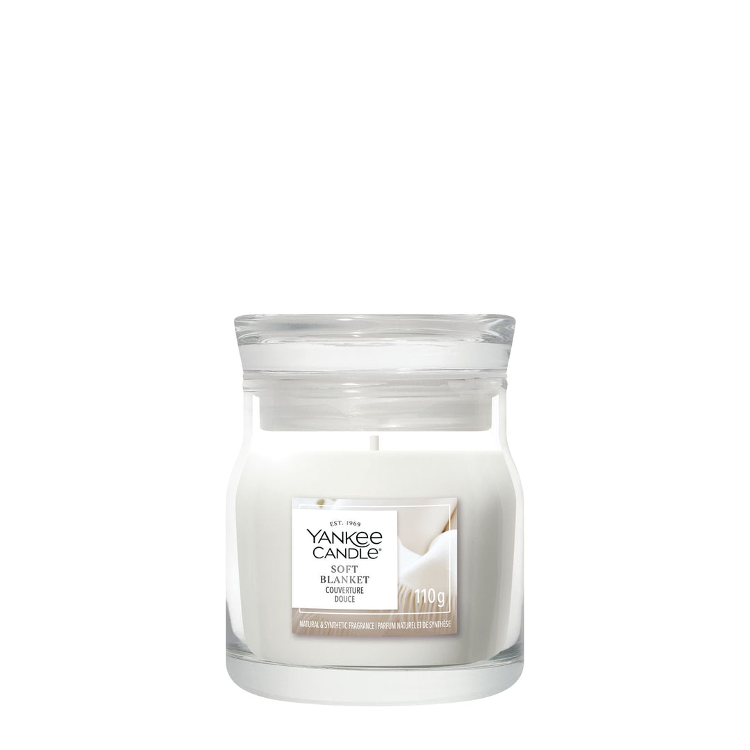 Soft Blanket Signature Small Jar by Yankee Candle