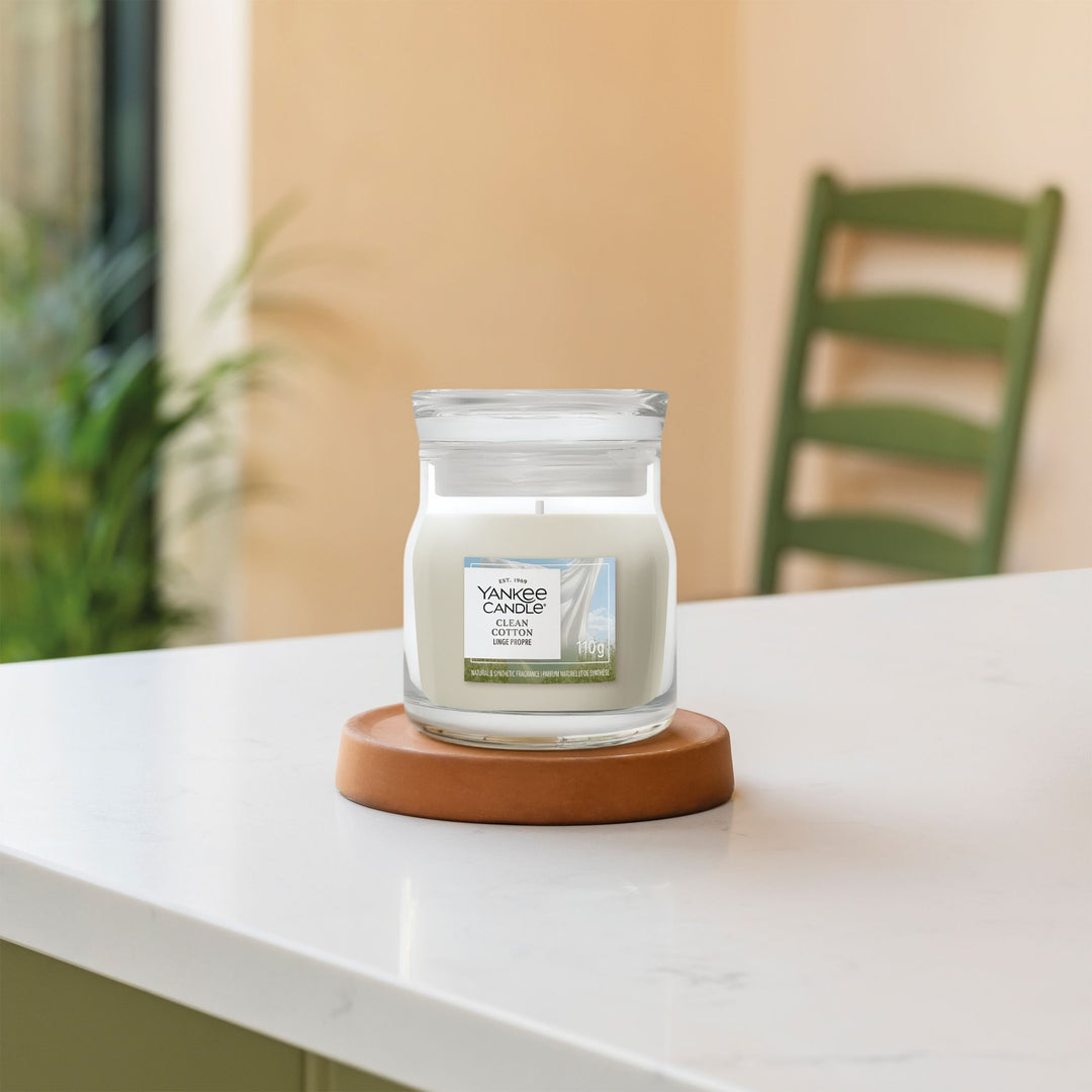 Clean Cotton  Signature Small Jar by Yankee Candle