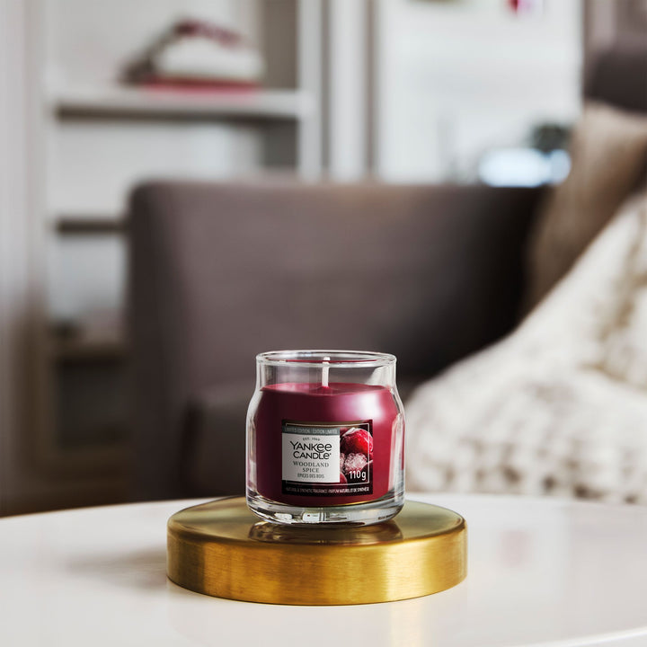 Woodland Spice Signature Small Jar by Yankee Candle