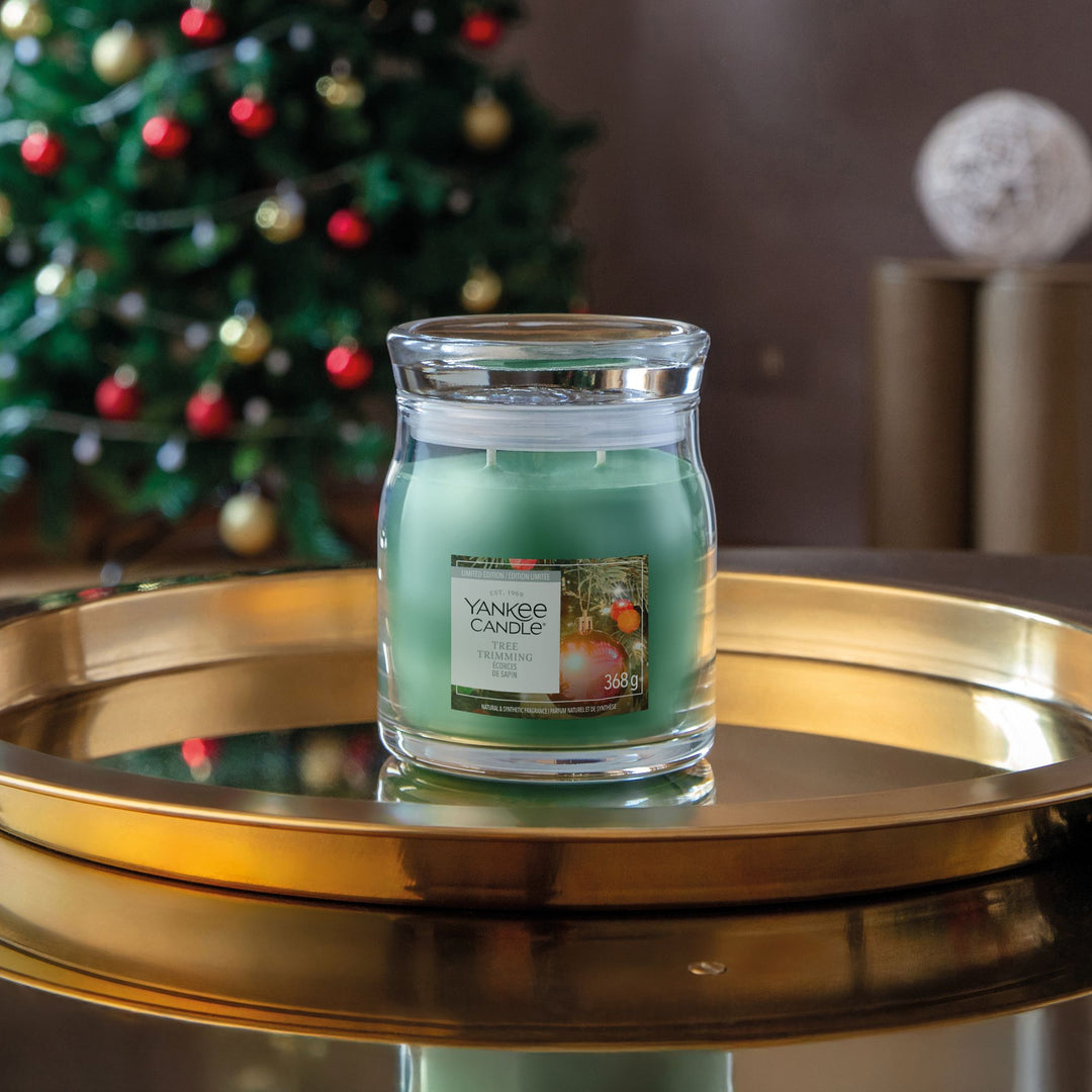 Tree Trimming Signature Medium Jar by Yankee Candle