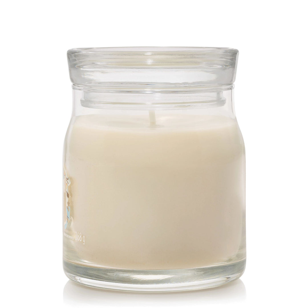 Vanilla Flurries Signature Medium Jar by Yankee Candle