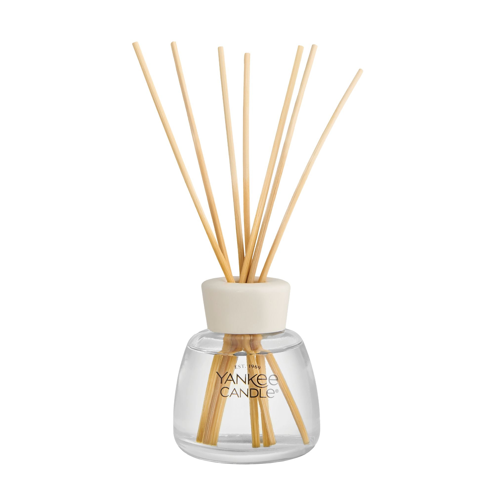 Bayside Cedar Reed Diffuser 100ml by Yankee Candle – Enesco Gift Shop