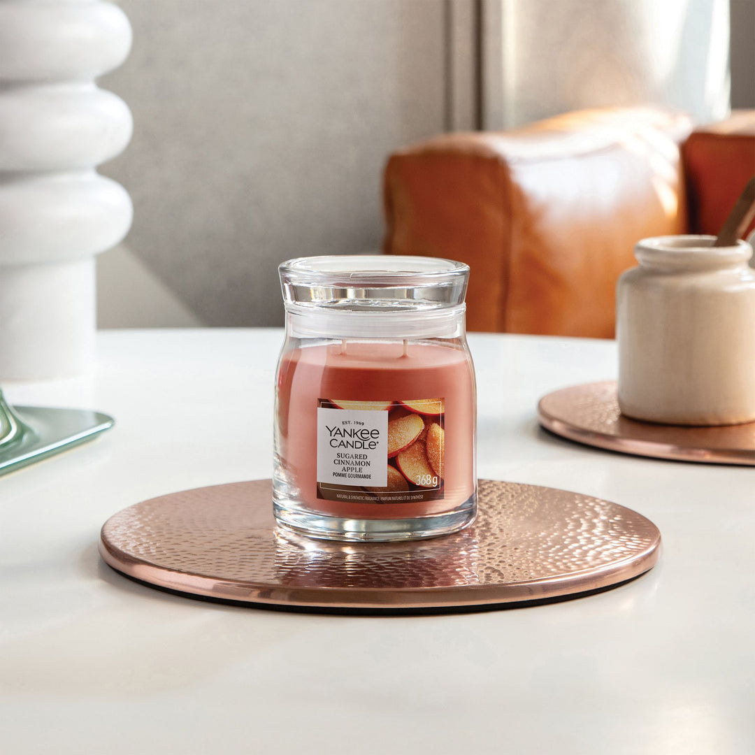 Sugared Cinnamon Apple Signature Medium Jar by Yankee Candle