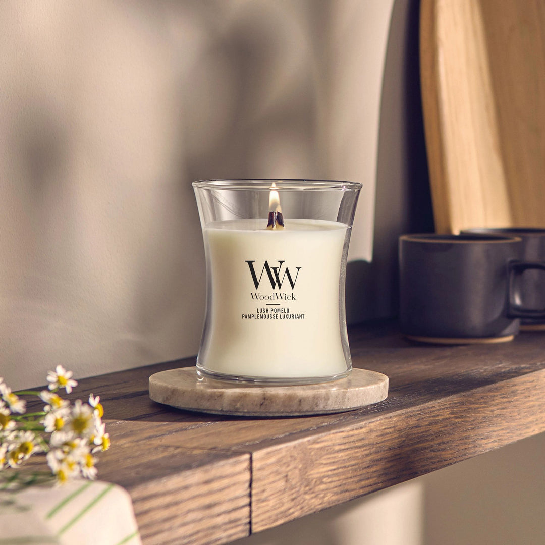 Lush Pomelo Medium Hourglass by WoodWick