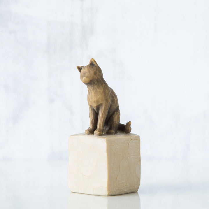 Love my Cat (dark) Figurine by Willow Tree