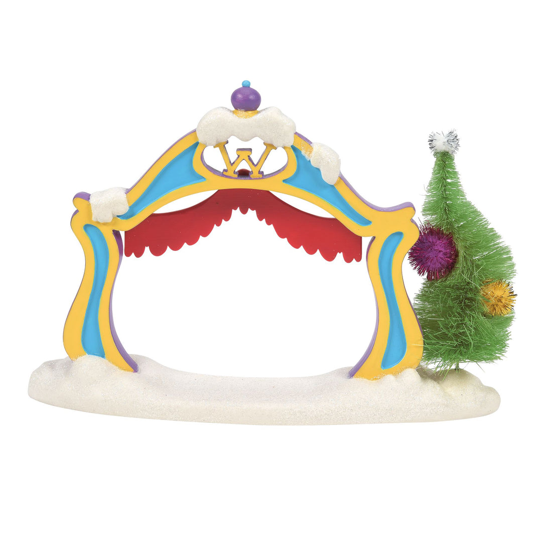 The Grinch Archway - The Grinch Village by D56
