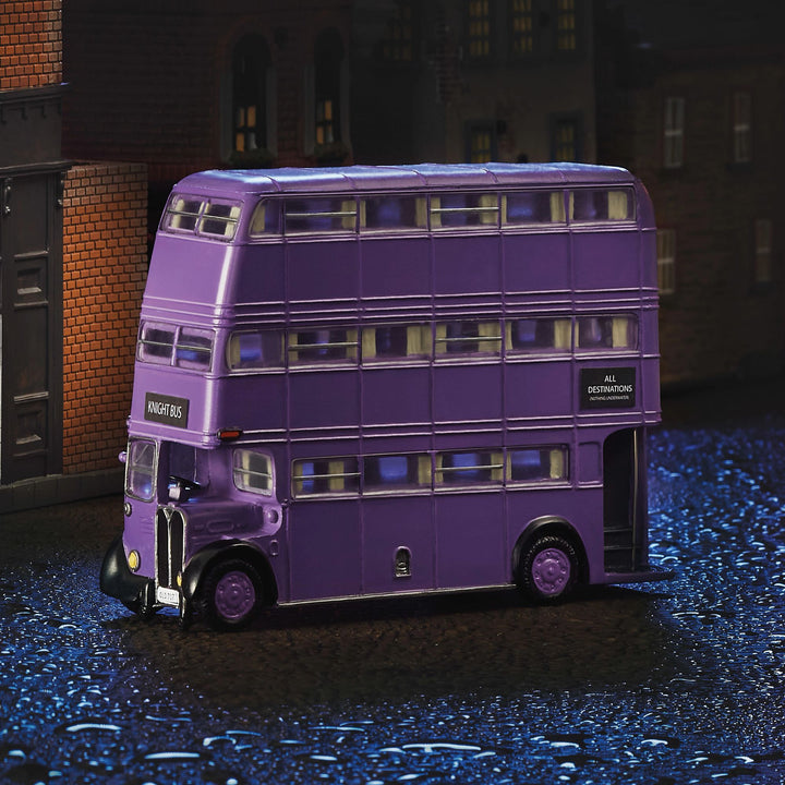 The Knight Bus - Harry Potter Village by D56