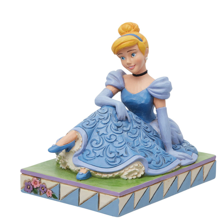 Compassionate & Carefree (Cinderella Personality Pose Figurine) - Disney Traditions by Jim Shore