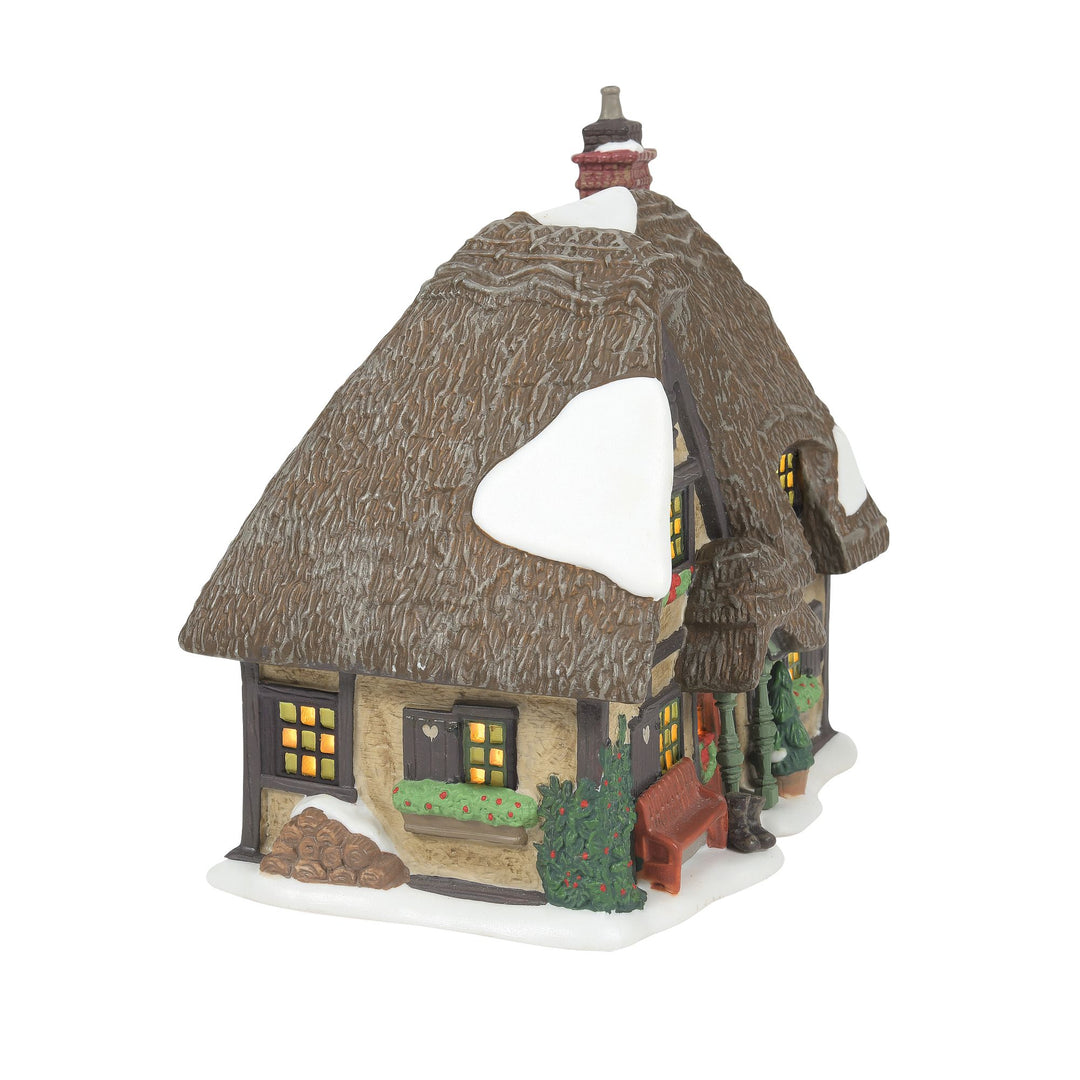 Master Thatchers Cottage - Dickens Village