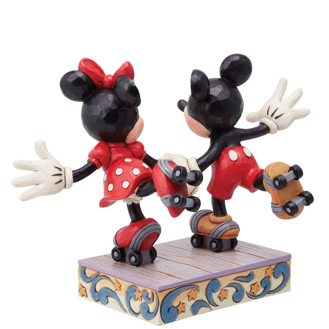 A Sweet Skate (Mickey and Minnie Mouse Rollar Skating Figurine) - Disney Traditions by Jim Shore