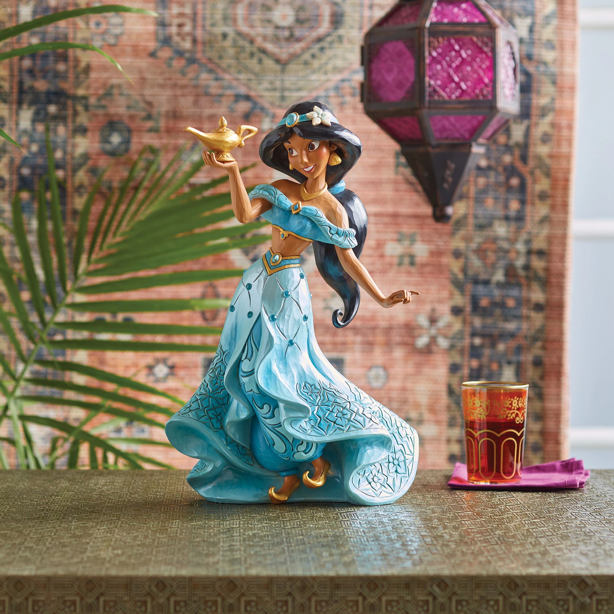 Daring and Determined (Deluxe Jasmine Figurine) - Disney