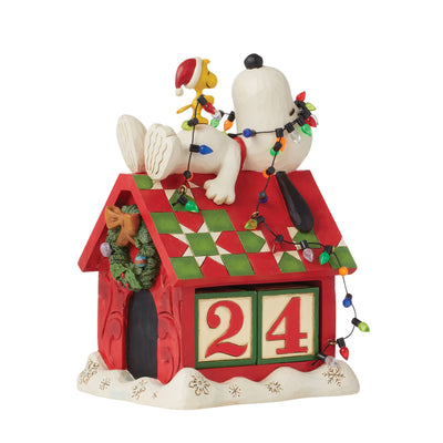 Snoozing 'til Christmas (Snoopy Christmas Countdown Figurine) - Peanuts by Jim Shore