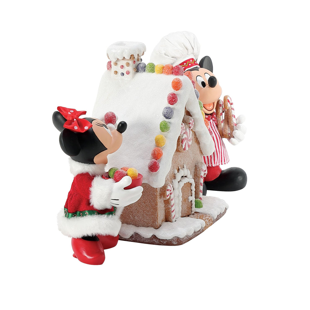 Mickey and Minnie's Gingerbread House - Disney by Possible Dreams