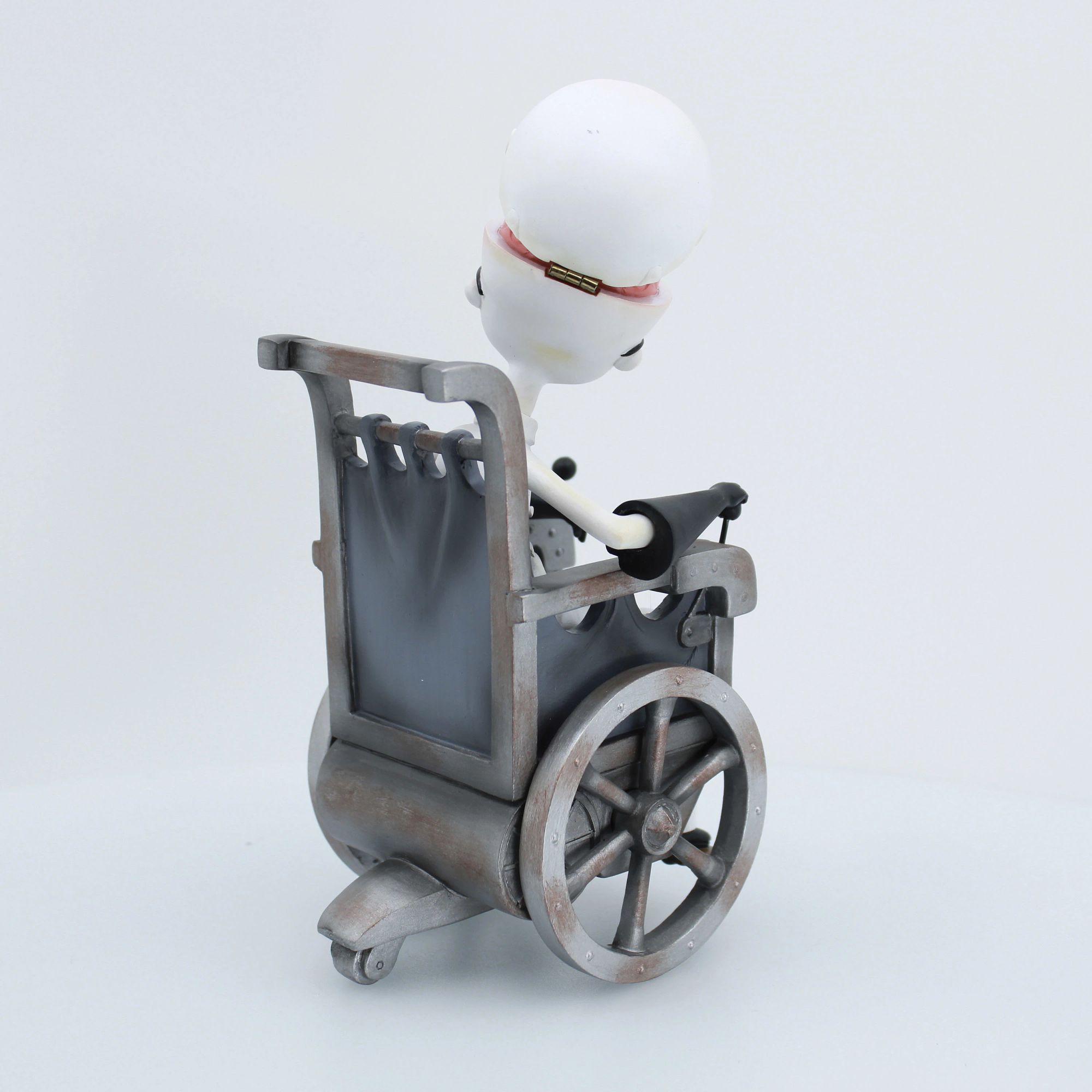 Dr. Finkelstein Figurine by Disney Showcase – Enesco Gift Shop