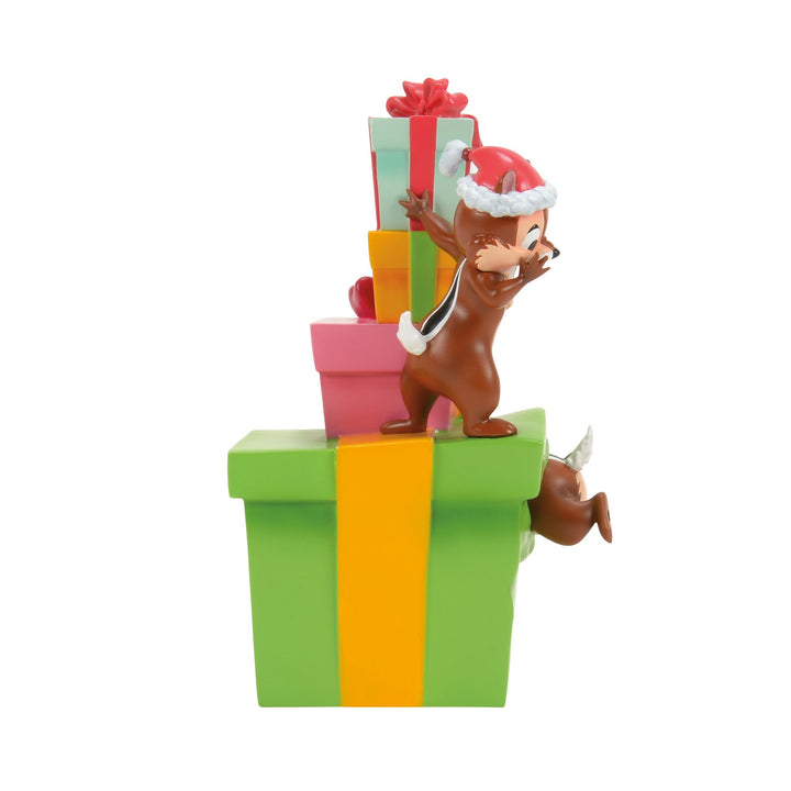 Chip 'n' Dale with Gifts Figurine by Disney Showcase