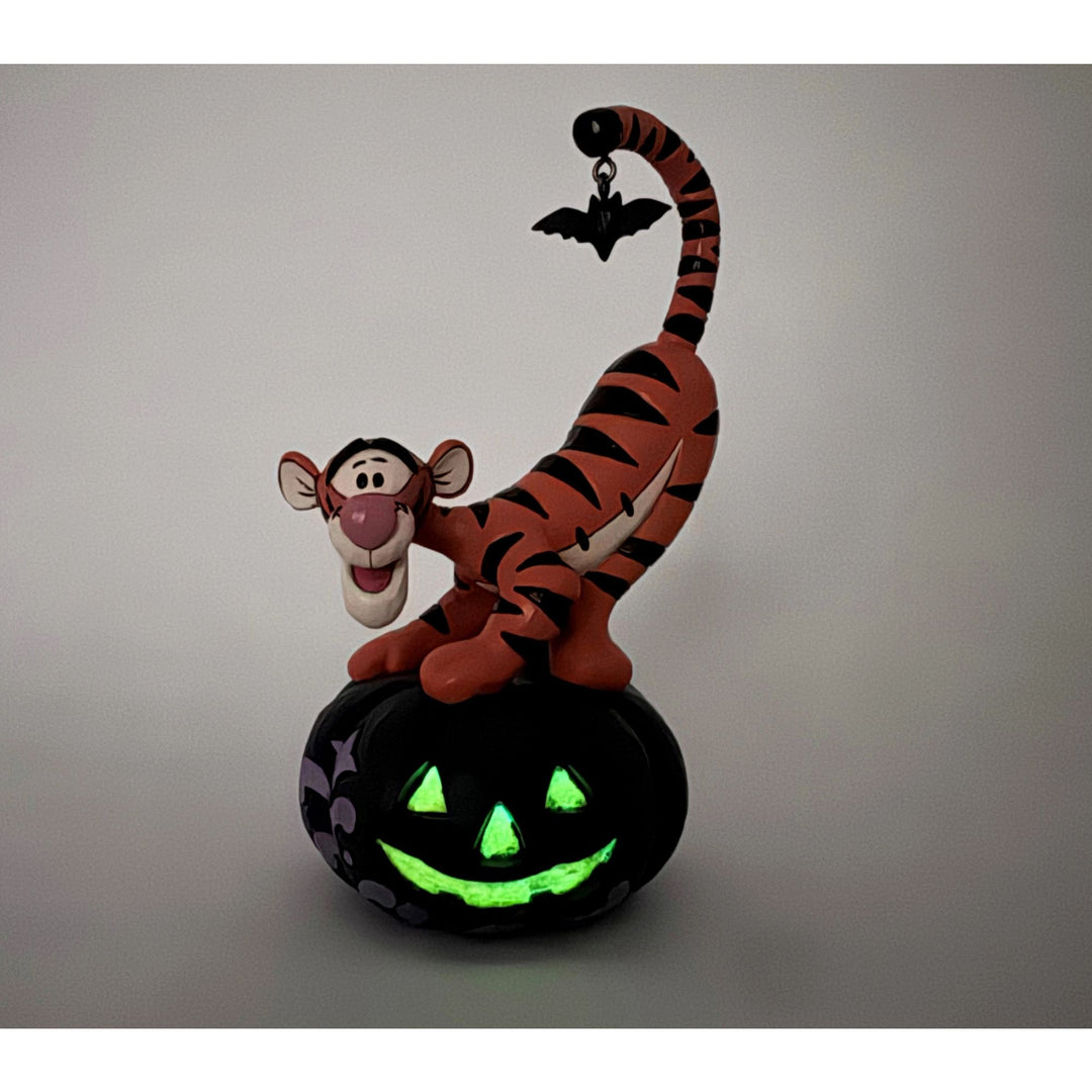 Bat-tastic Fun (Tigger on Jack-O-Lantern Figurine)