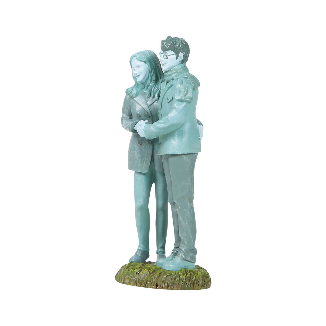 Lily And James Figurine  - Harry Potter Village by D56