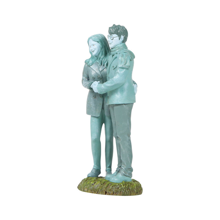 Lily And James Figurine  - Harry Potter Village by D56
