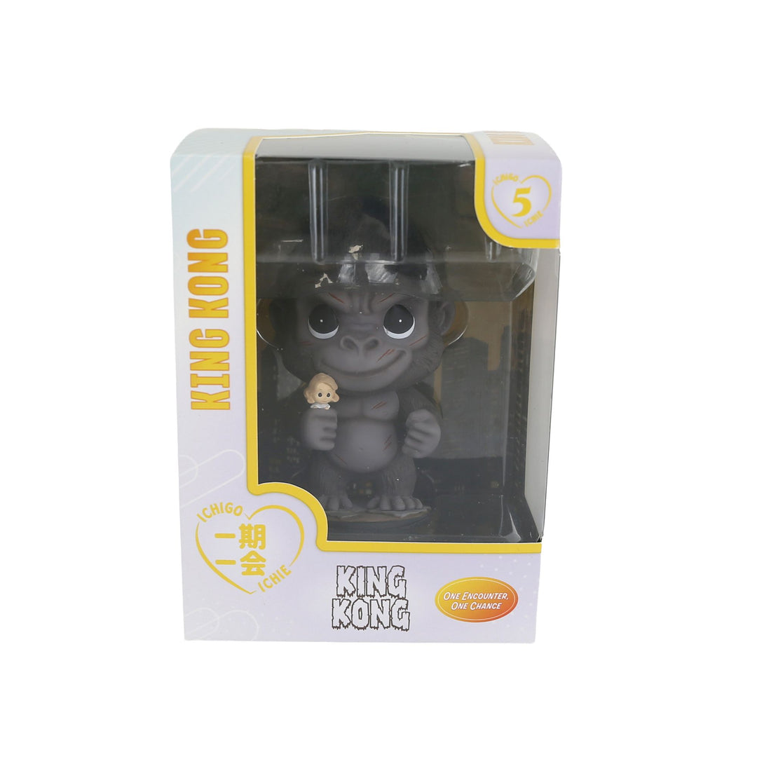 King Kong Figurine by Ichigo Ichie - Moment 2