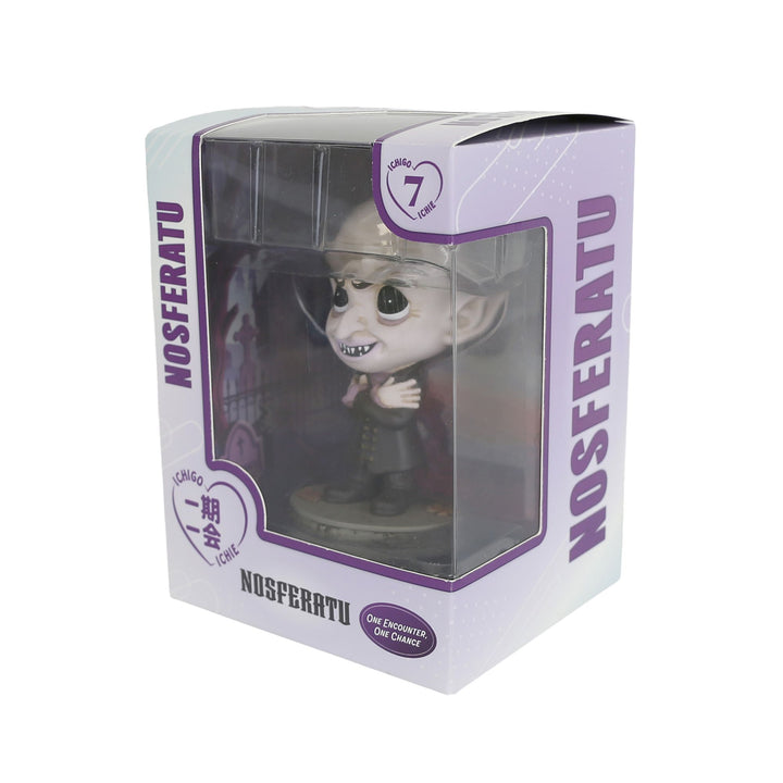 Nosferatu Figurine by Ichigo Ichie - Moment 2