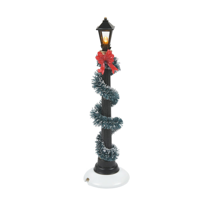 Small Town Street Lamps Accessory (Set of 2) by Department 56