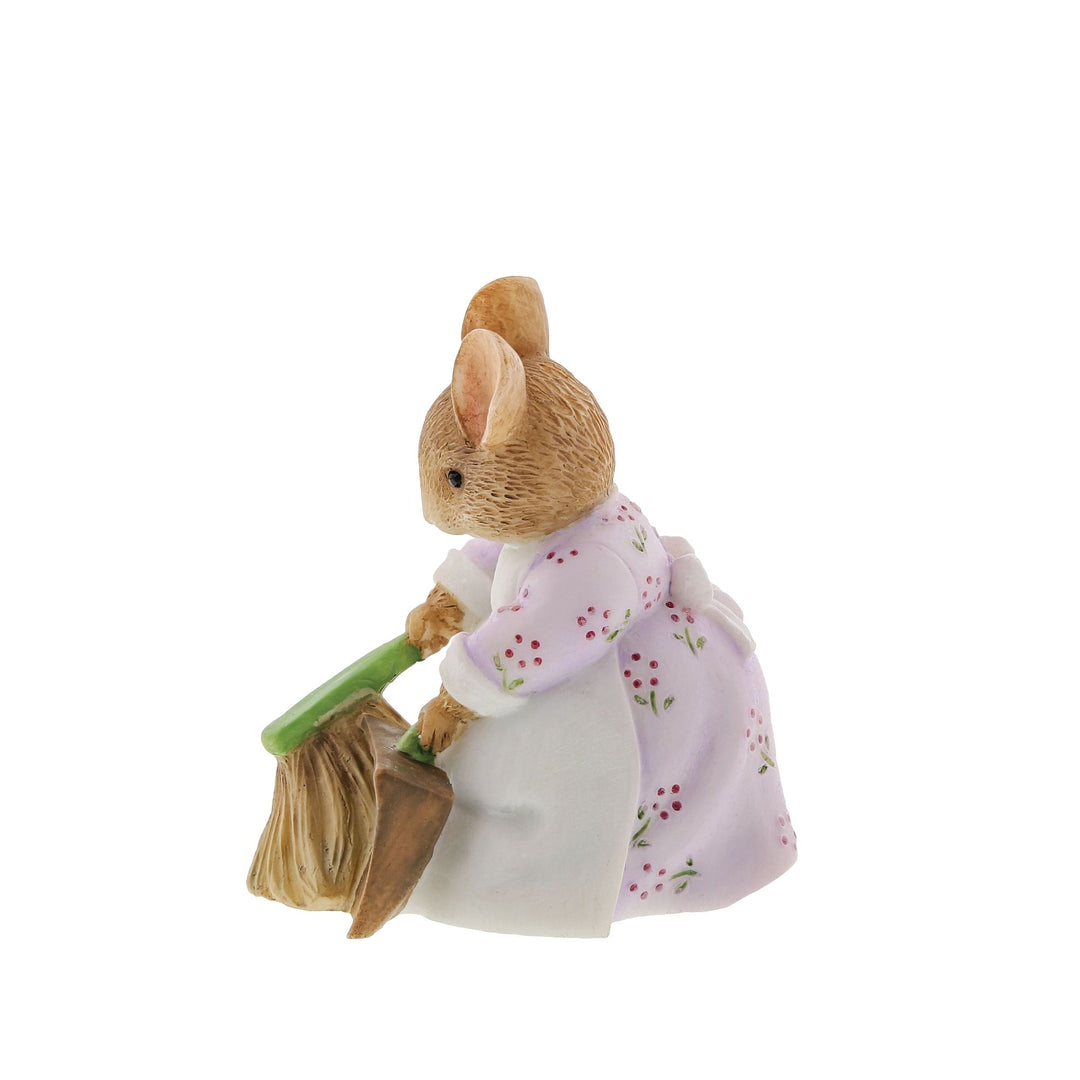 Hunca Set Hunca Munca Figurine – Enesco Gift Shop